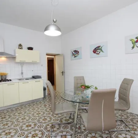 Apartman Sator